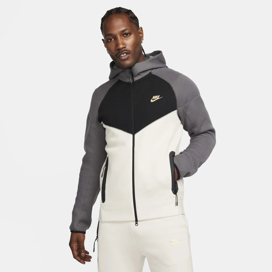 New Tech Fleece Nike