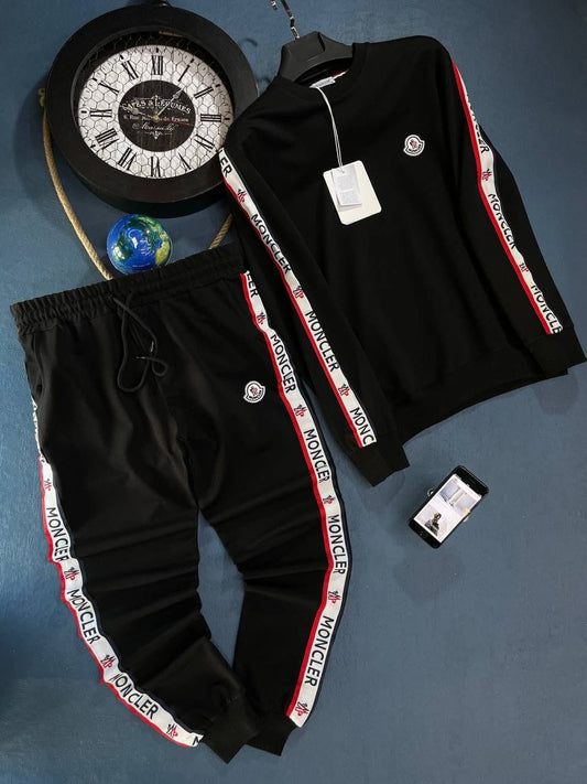 Tracksuit M size - prvyit