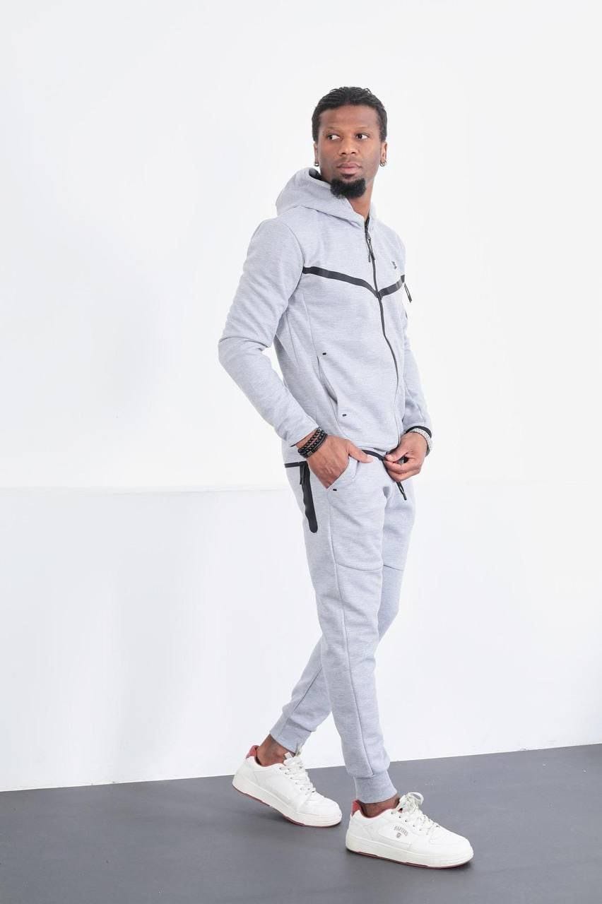 Nike Tech Fleece - Grey - prvyit