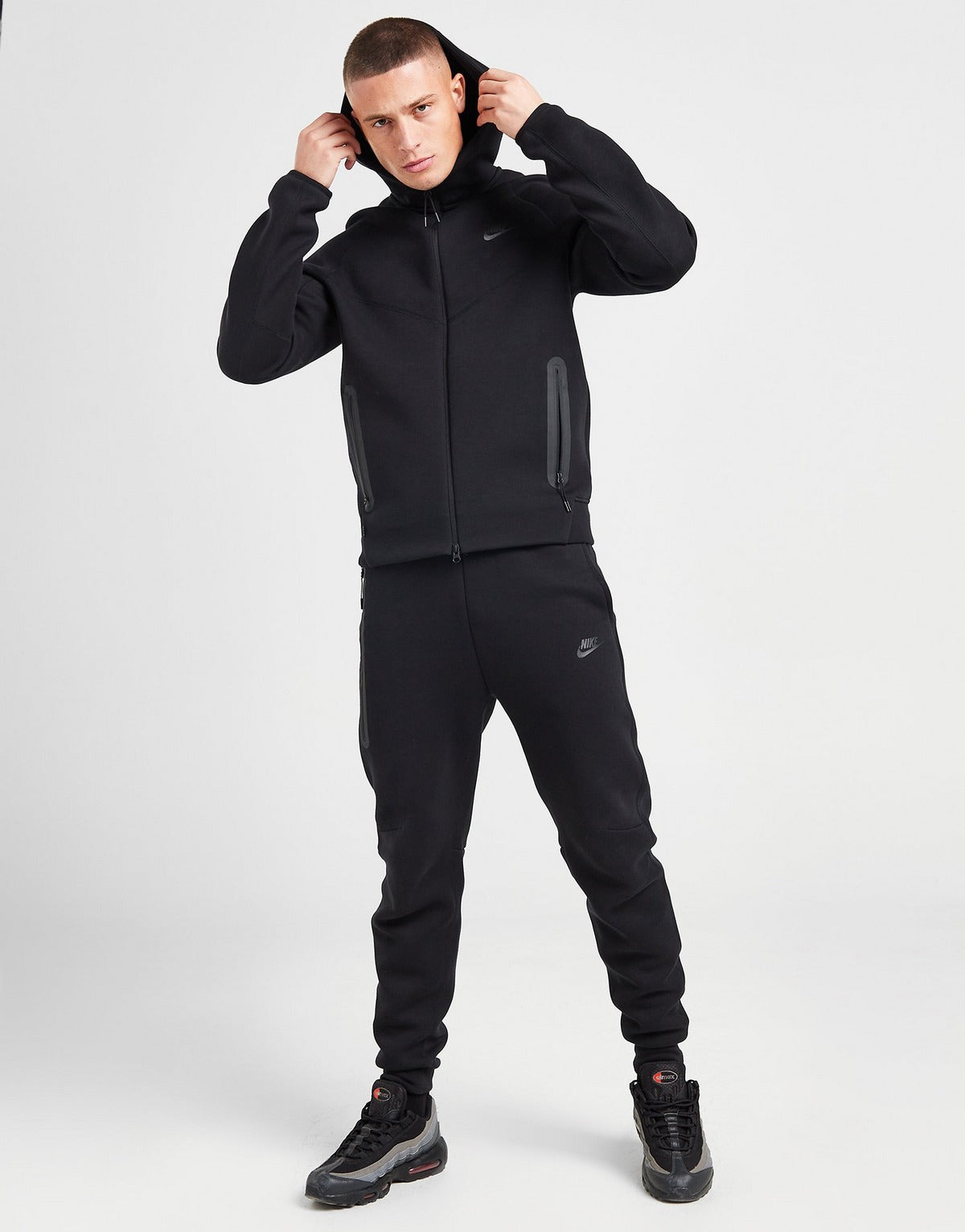 New Tech Fleece Black - prvyit